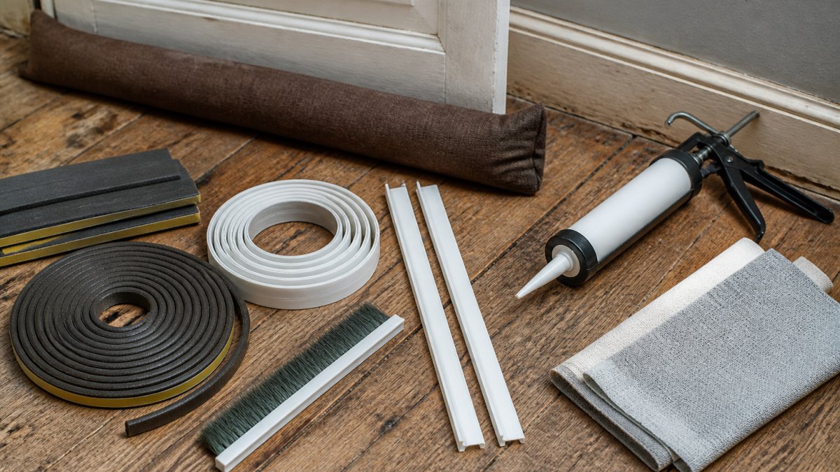 7 Best Ways to Stop Draughts in Older Homes